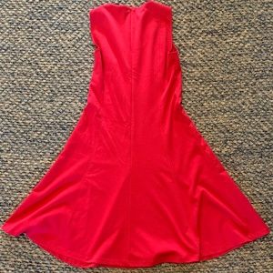 T TAHARI Dark Pink Dress Size 6 Poly Rayon Elastane Flared